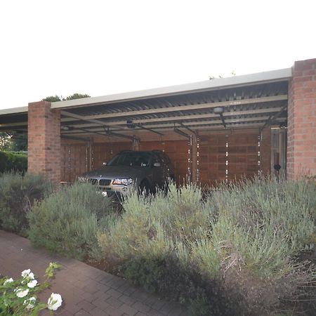 Accommodation At Vans No Loadshedding Centurion Eksteriør bilde