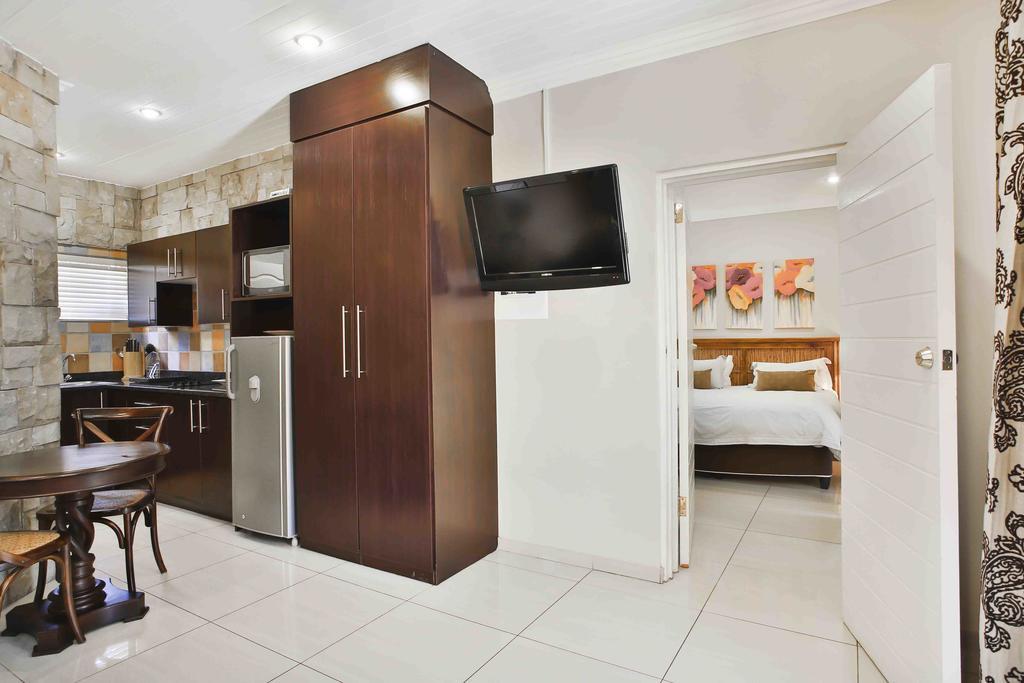 Accommodation At Vans No Loadshedding Centurion Eksteriør bilde